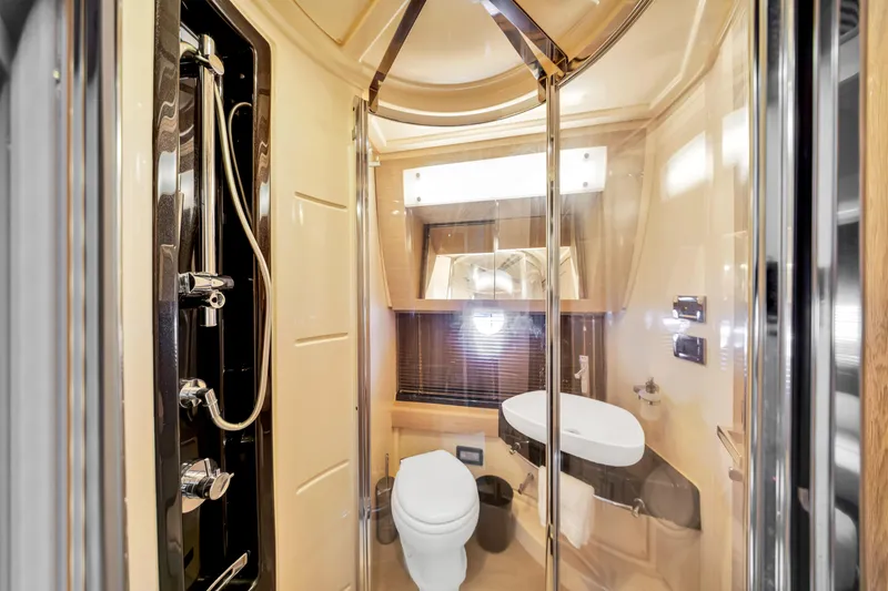 Slide: The Image of Azimut 55S 2016 - 51