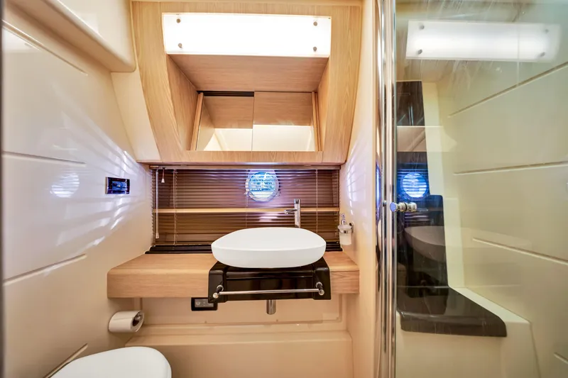 Slide: The Image of Azimut 55S 2016 - 57