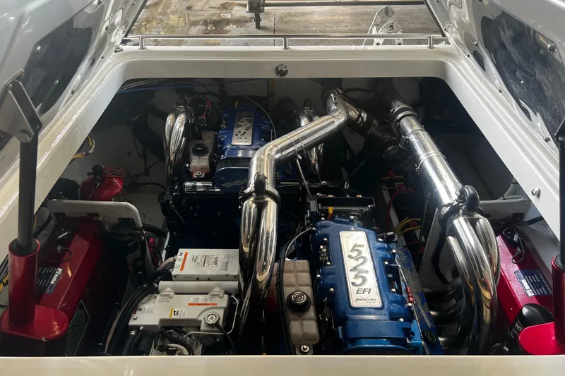 Slide: The Image of Engine compartment of a 2009 Fountain 42 Executioner boat with dual Mercury 525 EFI engines. - 68
