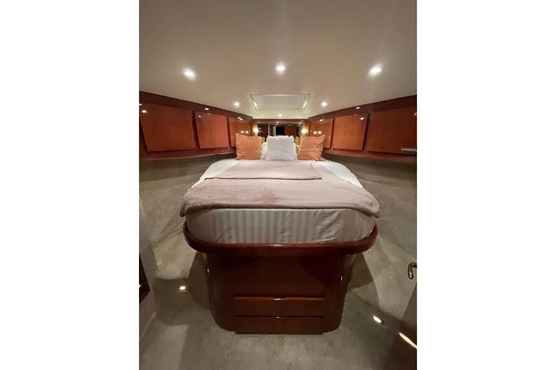 Slide: The Image of Luxurious cabin interior of 2003 Egg Harbor 37 Sport Fisher yacht. - 41