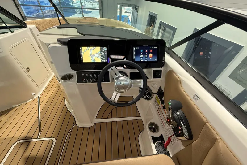 Slide: The Image of Sea Ray SDX 250 Surf 2026 - 18