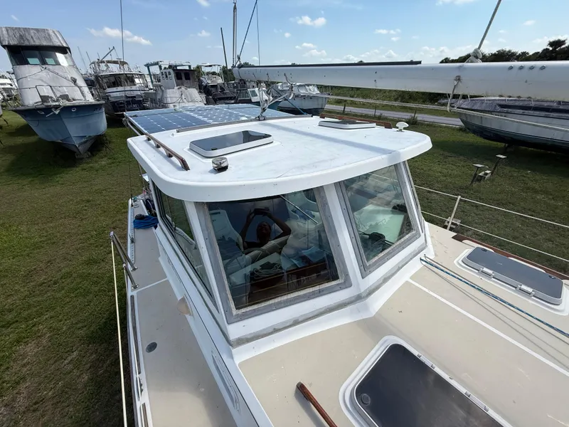 Slide: The Image of Cape Dory MS300 1986 - 60