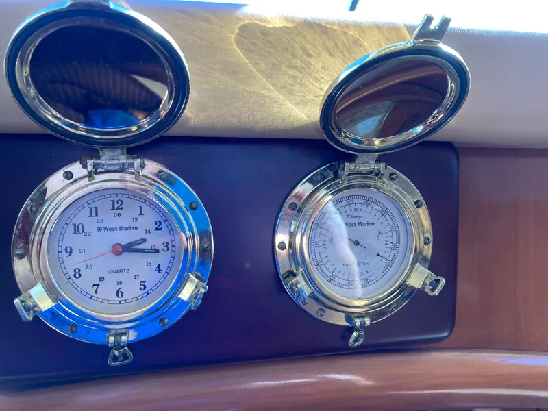 Slide: The Image of Carver Three Sixty Six Motor Yacht 2004 - 21