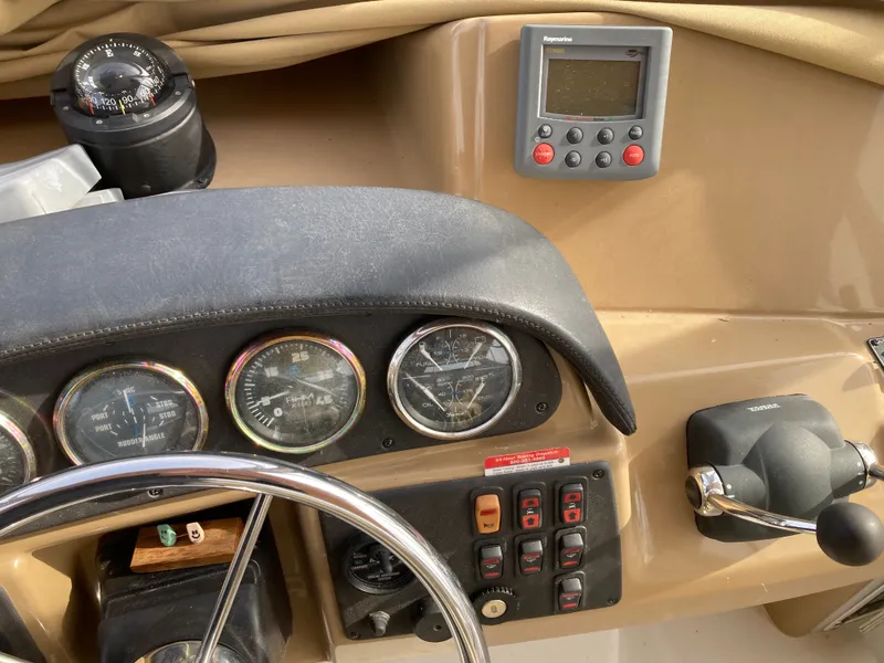 Slide: The Image of Carver Three Sixty Six Motor Yacht 2004 - 32