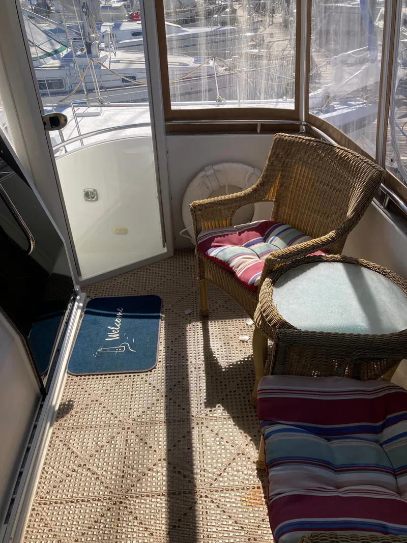 Slide: The Image of Carver Yachts Three Sixty Six Motor Yacht 2004 - 5