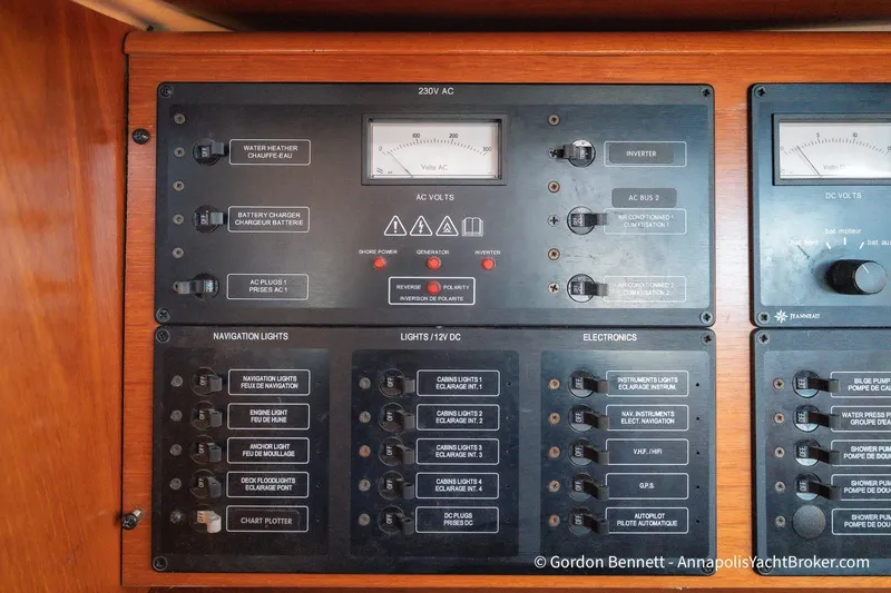 Slide: The Image of Electrical control panel on a 2004 Jeanneau Sun Odyssey 43 DS yacht. - 51