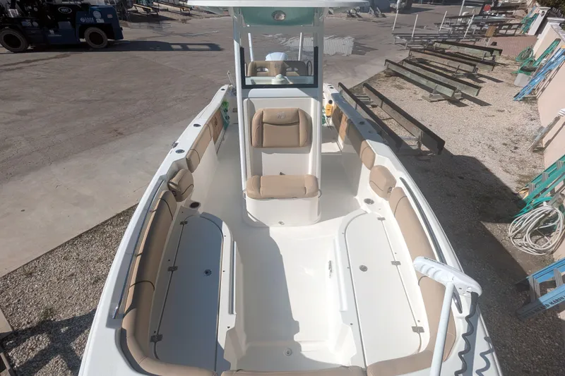 Slide: The Image of 2020 NauticStar 251 Hybrid boat with spacious seating and modern design. - 10