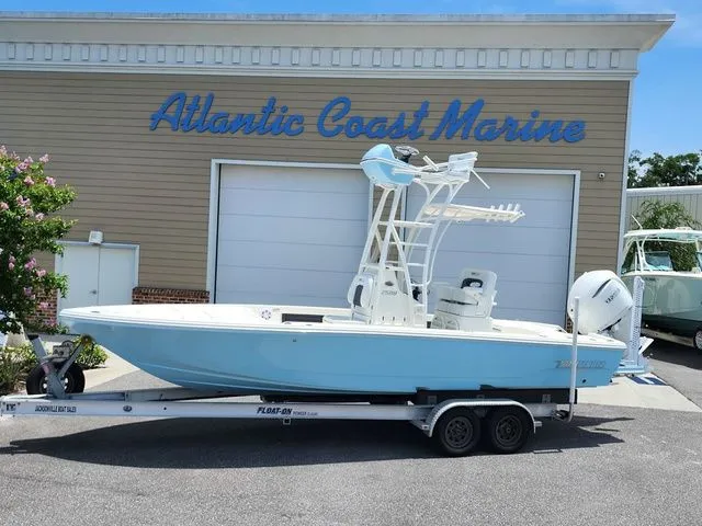 The Image of Pathfinder 2500 Hybrid 2025 - 1