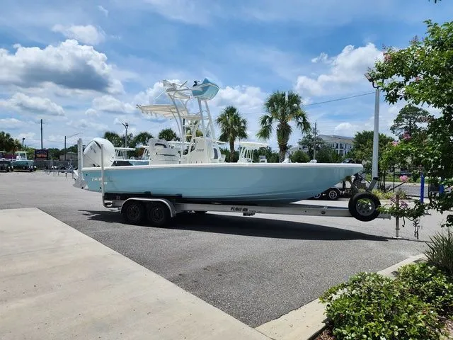 Slide: The Image of Pathfinder 2500 Hybrid 2025 - 9