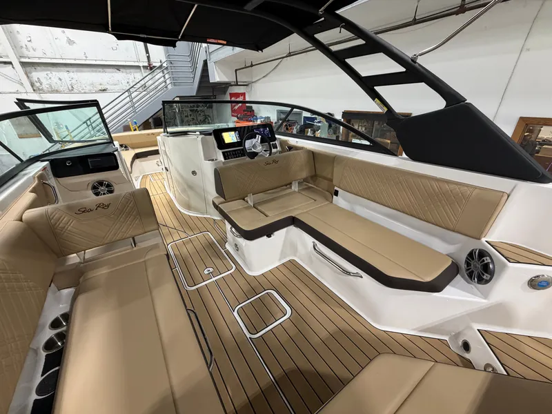 Slide: The Image of Interior view of the 2026 Sea Ray SDX 270 yacht. - 20