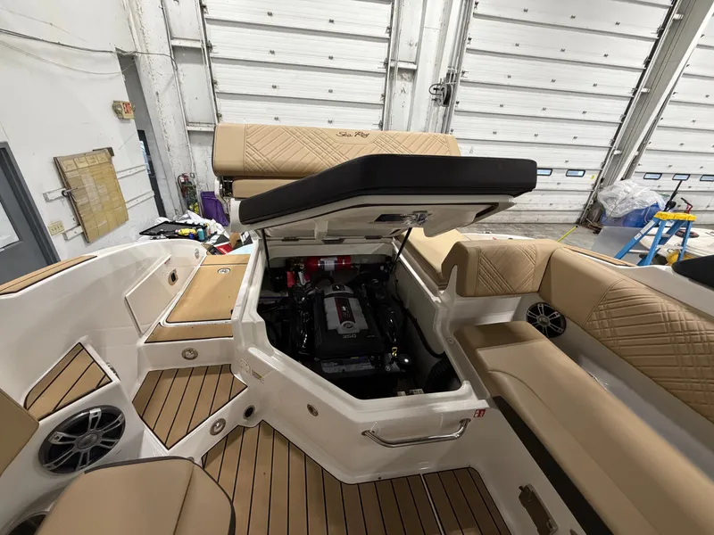Slide: The Image of Interior view of Sea Ray SDX 270 boat, model year 2026. - 37