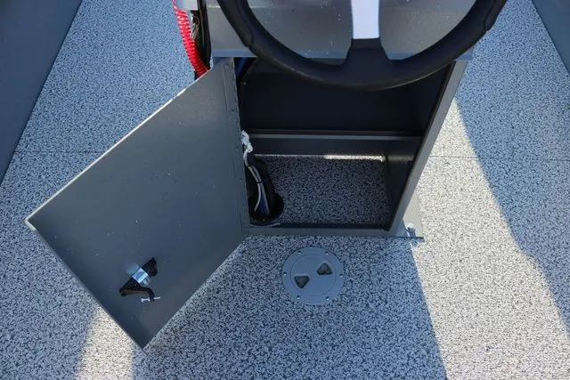 Slide: The Image of Alumaweld Adventurer 20 2026 - 12