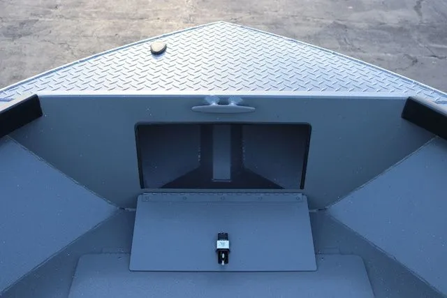 Slide: The Image of Alumaweld Adventurer 20 2026 - 13