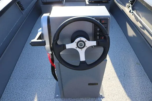 Slide: The Image of Alumaweld Adventurer 20 2026 - 8