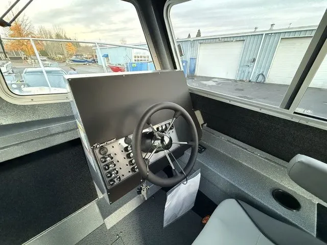 Slide: The Image of Kingfisher 2625 Coastal Express 2026 - 19