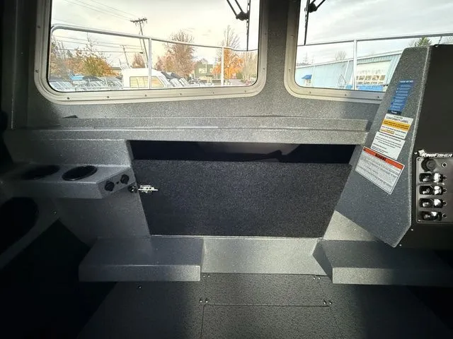 Slide: The Image of Kingfisher 2625 Coastal Express 2026 - 33