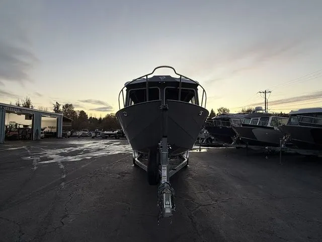 Slide: The Image of Kingfisher 2625 Coastal Express 2026 - 38