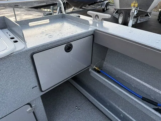 Slide: The Image of Kingfisher 2625 Coastal Express 2026 - 9