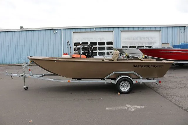 Slide: The Image of Smoker Craft Sportsman 1866 2026 - 5