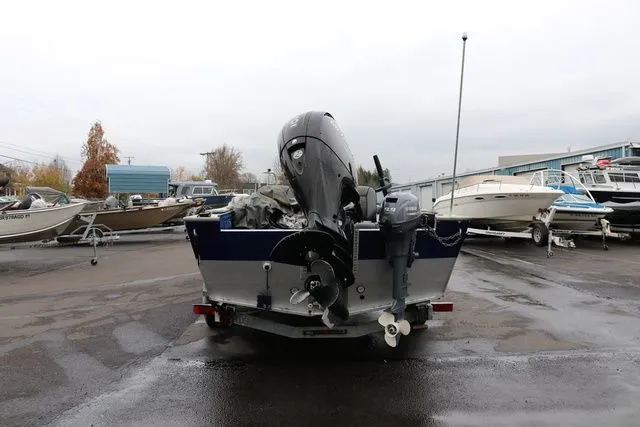 Slide: The Image of Alumaweld Super Vee Pro 25 2005 - 3