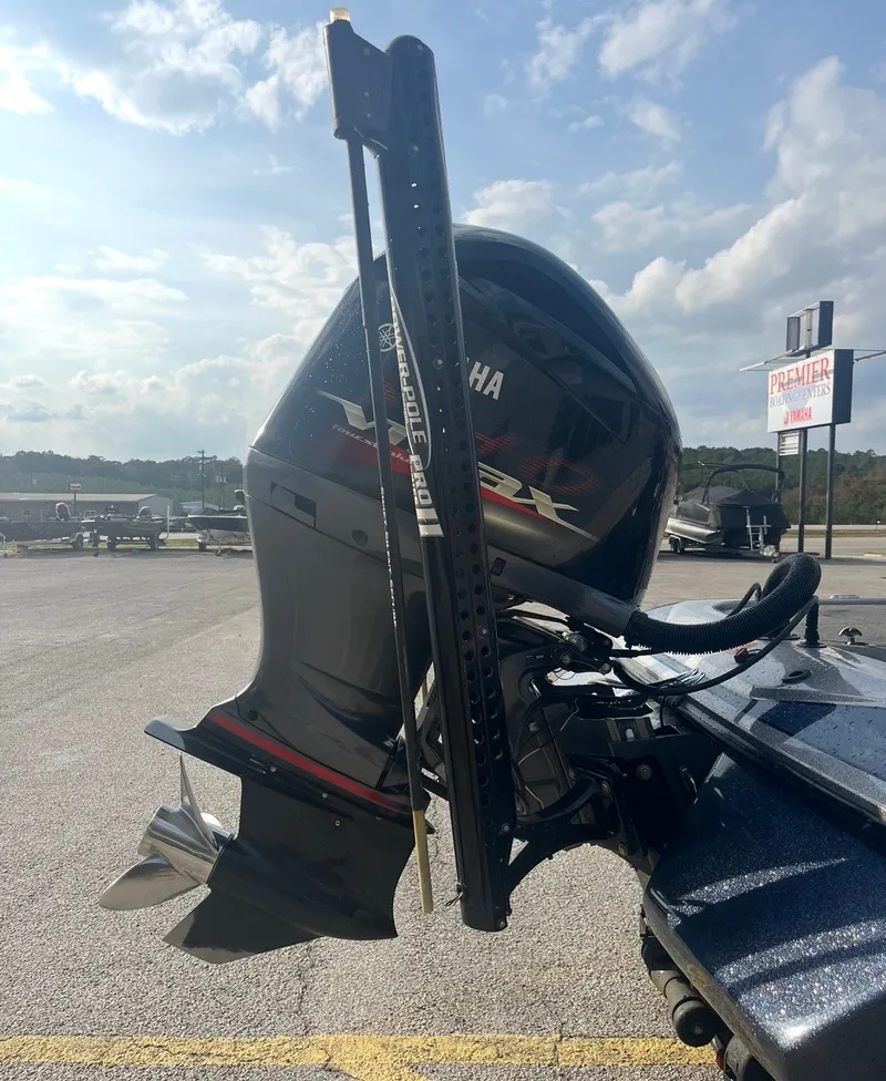 Slide: The Image of Skeeter ZX225 2018 - 7