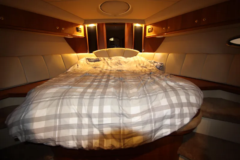 Slide: The Image of Luxurious bedroom interior of 2003 Cruisers Yachts 4450 Express Motoryacht. - 43