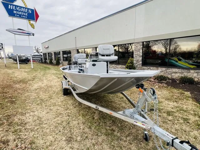 Slide: The Image of G3 Gator Tough Tunnel Jon 17 CCJ DLX 2026 - 5