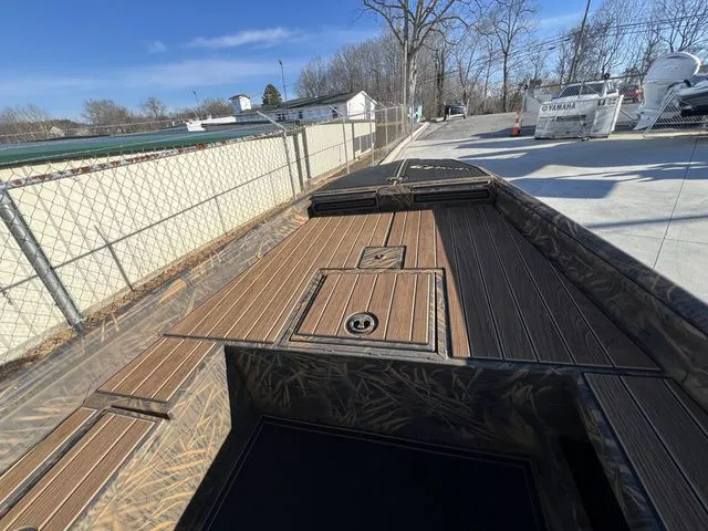 Slide: The Image of G3 Gator Tough Package Jon 17 DK 2026 - 6