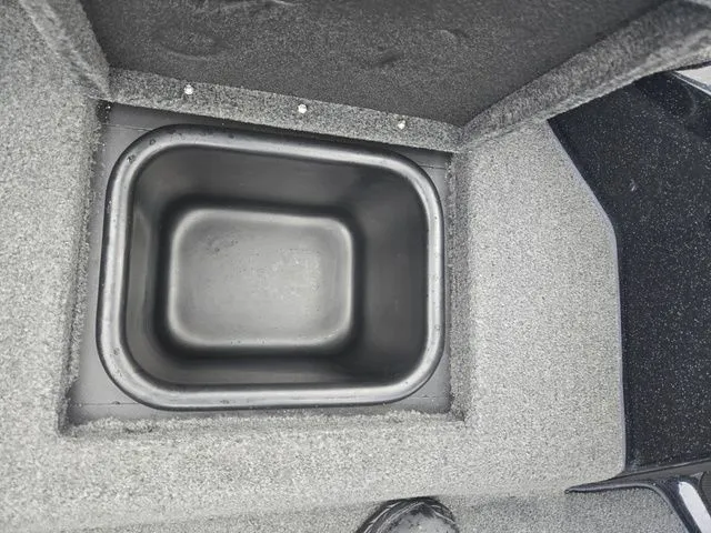 Slide: The Image of Skeeter FXR20 2021 - 23