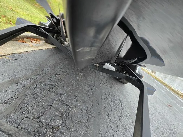 Slide: The Image of Skeeter FXR20 2021 - 8