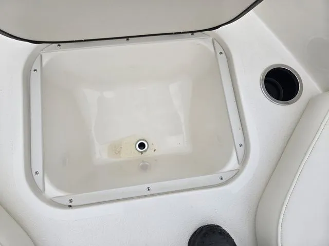 Slide: The Image of Stingray 198RX 2016 - 20