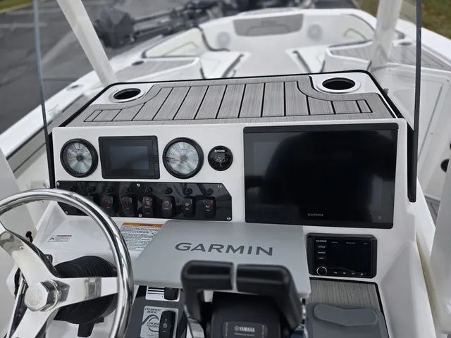 Slide: The Image of Yamaha 210 FSH® SPORT 2022 - 14