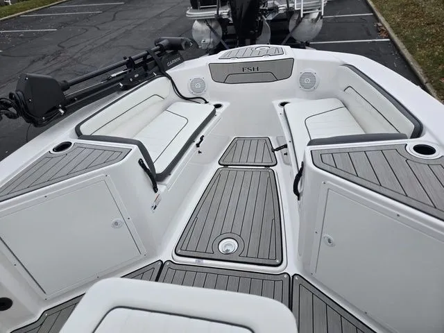 Slide: The Image of Yamaha 210 FSH® SPORT 2022 - 17