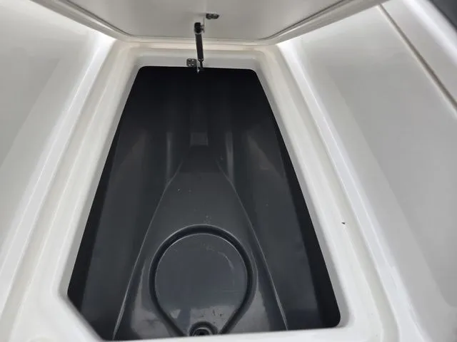 Slide: The Image of Yamaha 210 FSH® SPORT 2022 - 20