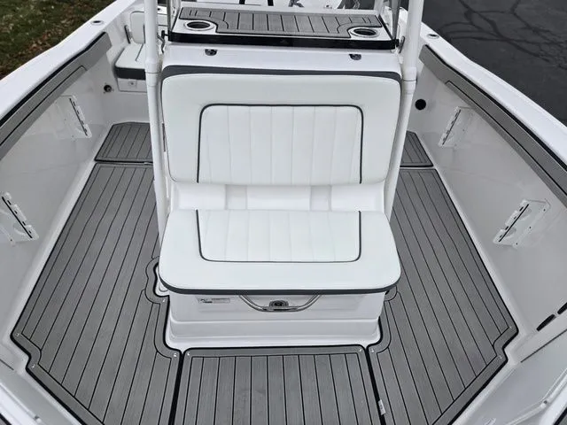 Slide: The Image of Yamaha 210 FSH® SPORT 2022 - 25