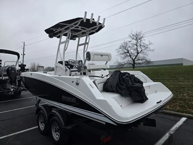 Slide: The Image of Yamaha 210 FSH® SPORT 2022 - 3