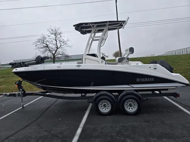 Slide: The Image of Yamaha 210 FSH® SPORT 2022 - 4