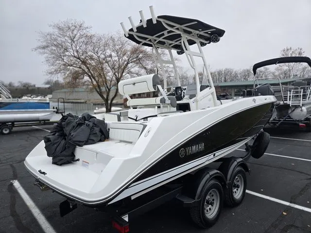 Slide: The Image of Yamaha 210 FSH® SPORT 2022 - 9