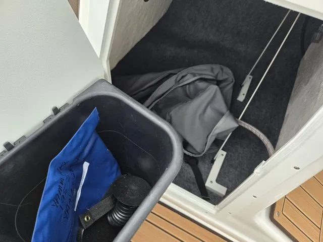 Slide: The Image of Yamaha 195S 2023 - 16