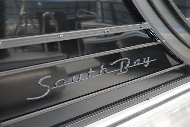 Slide: The Image of South Bay 224 RS 2.75 Hybrid Arch 2026 - 19