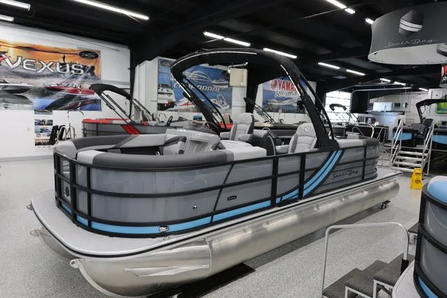 Slide: The Image of South Bay 224 RS 2.75 Hybrid Arch 2026 - 3