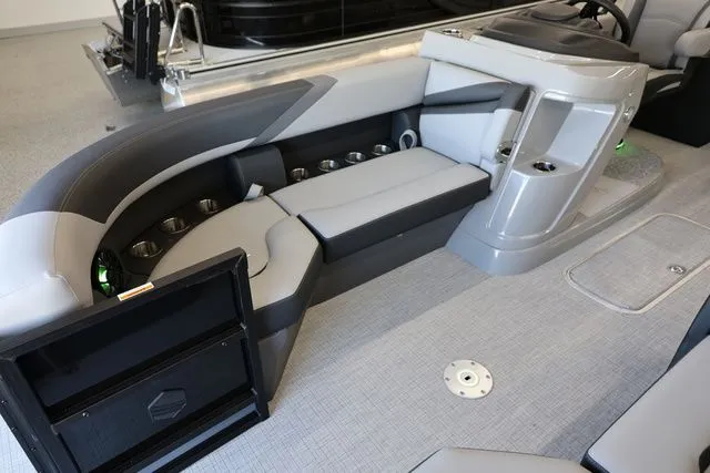 Slide: The Image of South Bay 224 Entertainer 2.75 2026 - 16