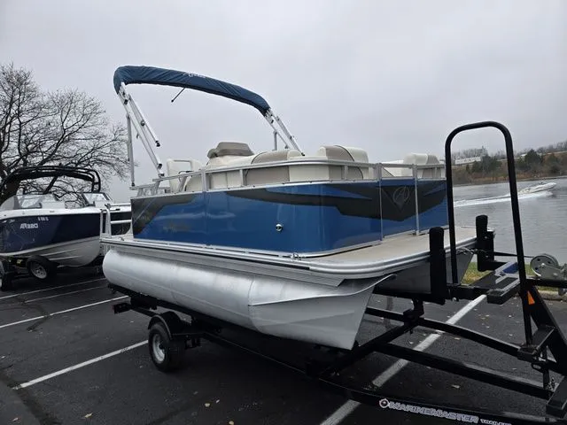 Slide: The Image of Avalon Venture Cruise 15 2023 - 10