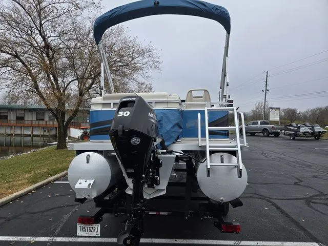 Slide: The Image of Avalon Venture Cruise 15 2023 - 3