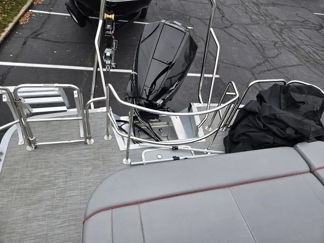 Slide: The Image of Bennington 24 LXSB 2022 - 18