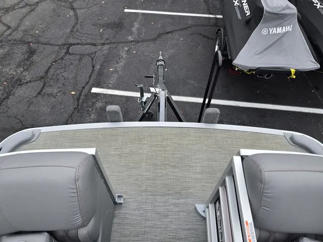 Slide: The Image of Bennington 24 LXSB 2022 - 27