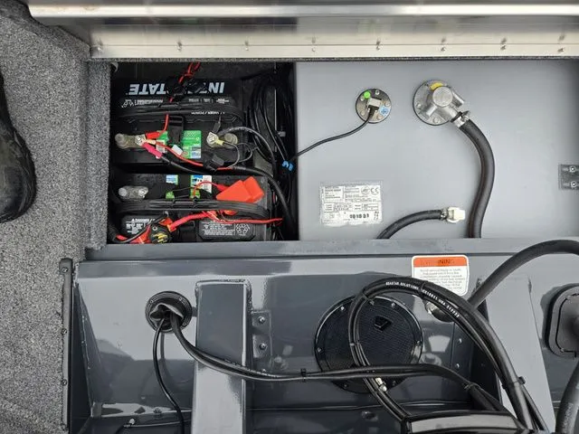 Slide: The Image of Tracker Pro Team 175 TF 2022 - 25