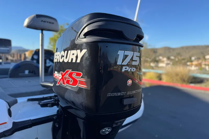 Slide: The Image of Mercury Pro XS 175 outboard motor on 2015 Nitro Z-7 boat. - 8