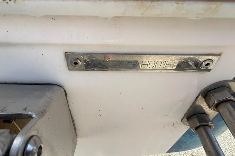 Slide: The Image of 2016 Pro-Line 35 Super Sport boat identification plate with serial number. - 40