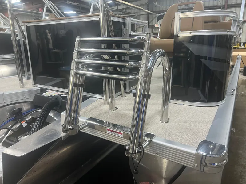 Slide: The Image of Tahoe Sport 2385 Center Console Fish Tritoon & Honda 4-Stroke EFI 2026 - 35